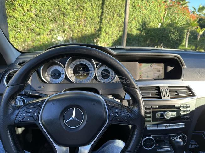 MERCEDES-BENZ C180 CGI BLUEEFFICIENCY Essence 2012