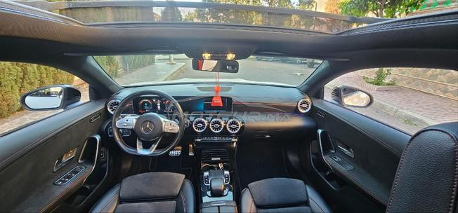 Mercedes-Benz classe CLA 220 d pack AMG 