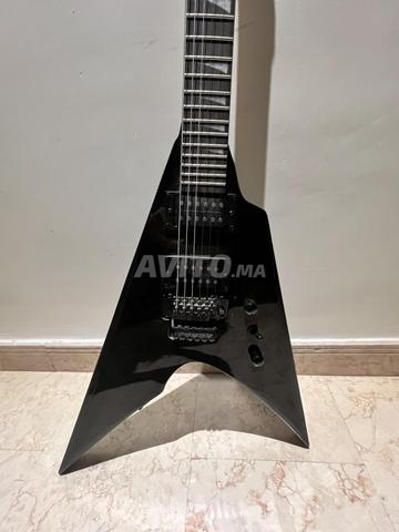 Guitare électrique neuve à vendre - 2