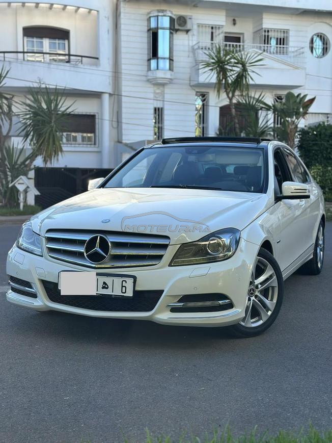 MERCEDES-BENZ C180 CGI BLUEEFFICIENCY Essence 2012
