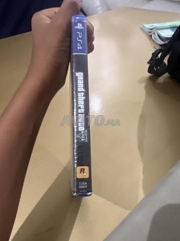 Gta 5 cd ps4 encore neuf - 2