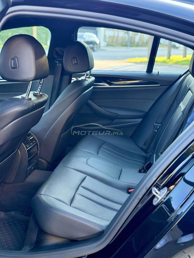 BMW SÉRIE 5 520d