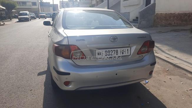 je met en vente ma voiture Toyota 
