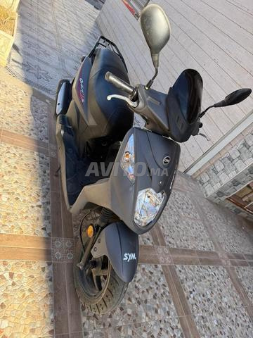 سكوتر SYM Orbit II 50cc - موديل 2022 - بحالة ممتازة - 2