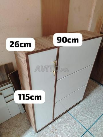 بيع بالكرات أحذية