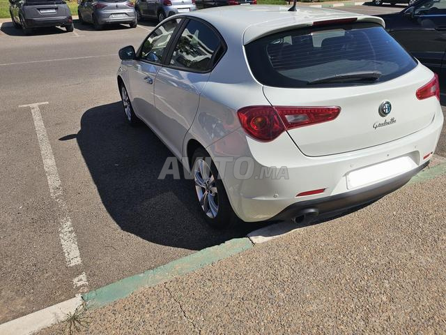 Alfa Romeo Giulietta Essence Manuelle 2016 - 2
