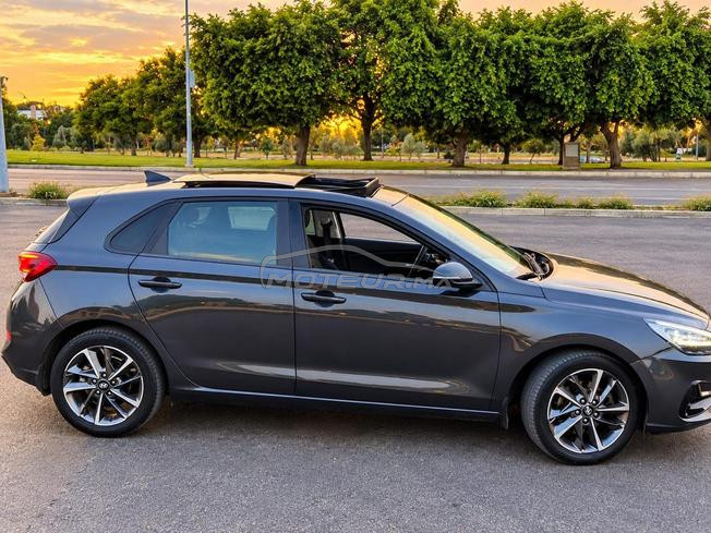 Hyundai i30 Seductive BVA 2021 1er main