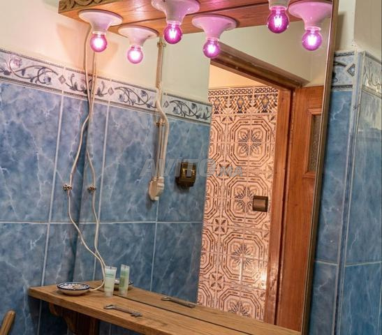 مرآة للحمام