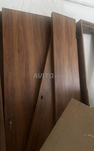 7 portes chambre salon salle de bain - 2