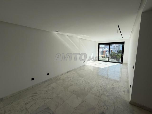 Appartement vide à Louer Jamais habité / OASIS - 2