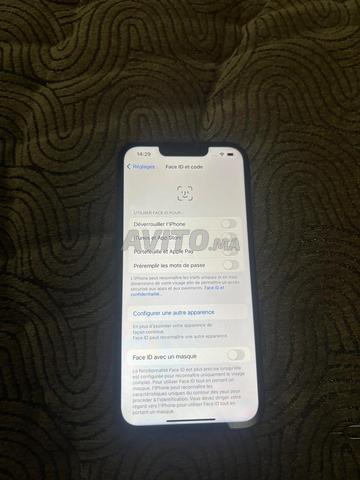 iPhone 14 normal écran remplacé - 2
