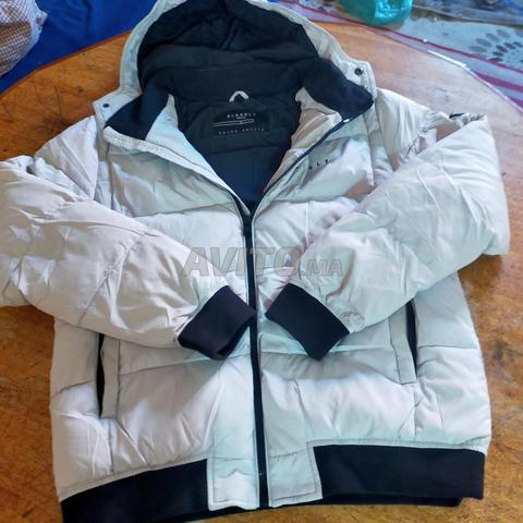 Vends Veste Originale Taille L, encore neuve