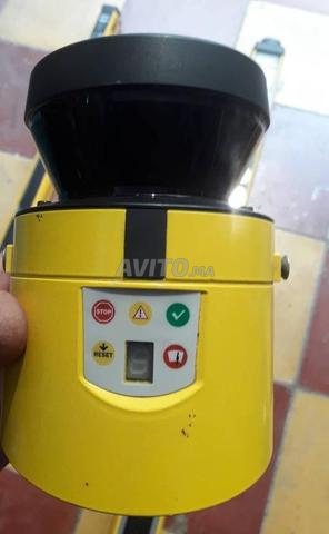 Scanner laser de sécurité SICK - 2