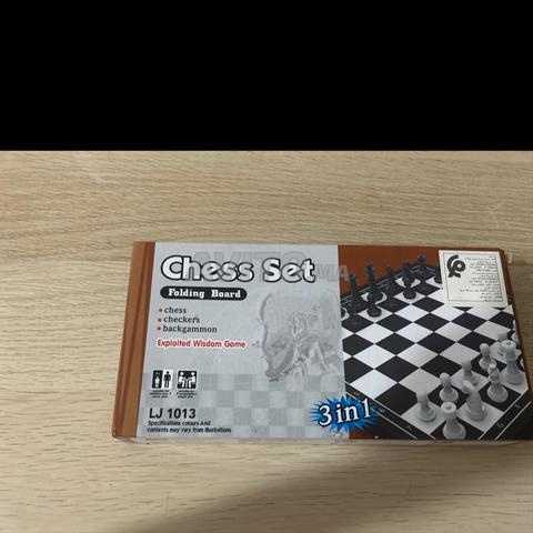 Jeu 3 en 1 Échecs Dames et Backgammon - 2