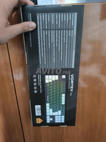 Neuf, expédié, switch LED, garanti, 18 modes - 2