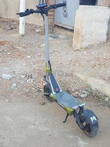 سكوتر كهربائي للبيع