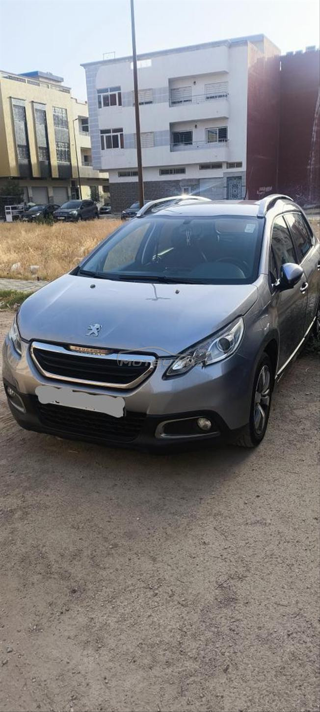 Peugeot 2008 toutes options 
