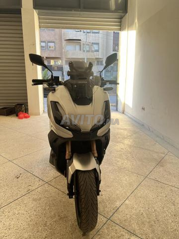 Honda ADV 350 - 2