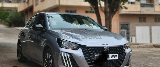 Peugeot 208 Diesel Manuelle 2025 à Temara