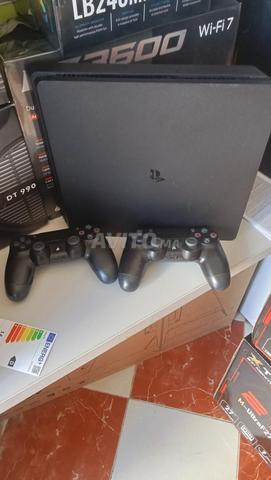 PS4 سليم 1 تيرابايت غير مستعملة - 2