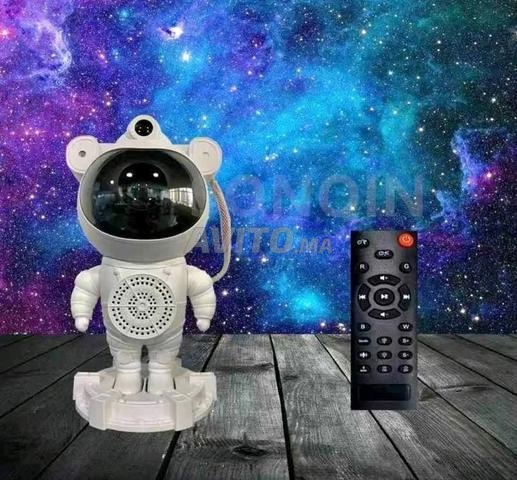 Lampe Homme Espace - 2