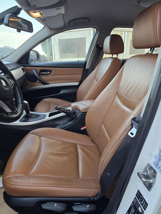 BMW Série 3 Diesel Automatique 2011 à Salé