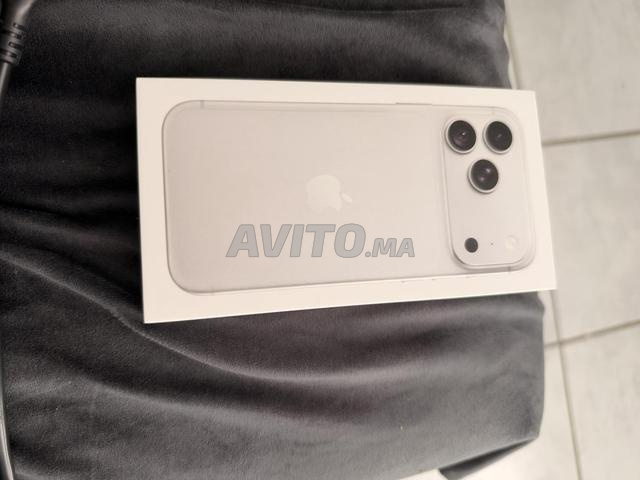 iPhone 18 Pro Max 512 Go Silver - 2