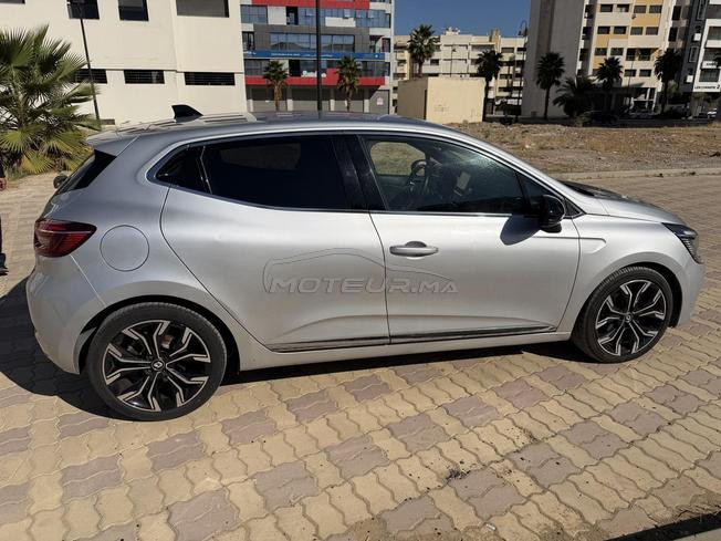 clio 5 intense modèle 2022 (21 k kilometres)
