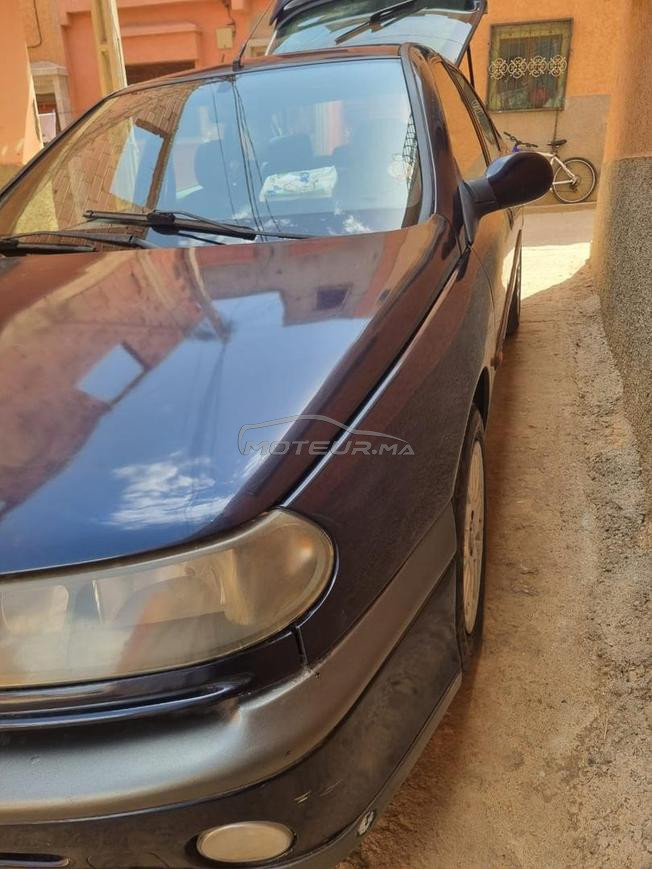 renault laguna modéle 2000