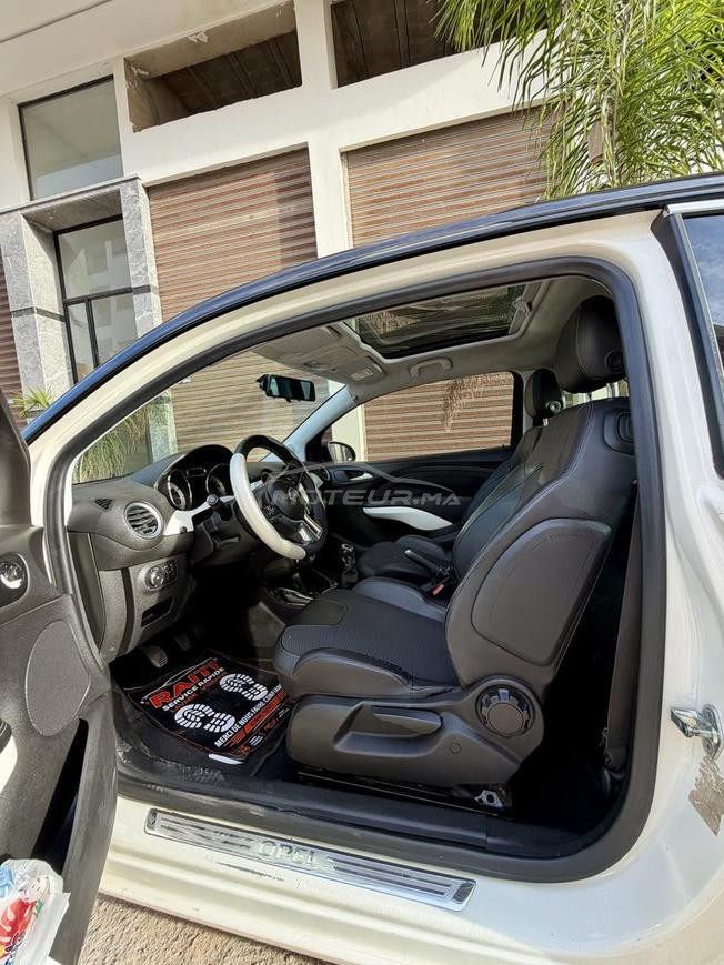opel adam 