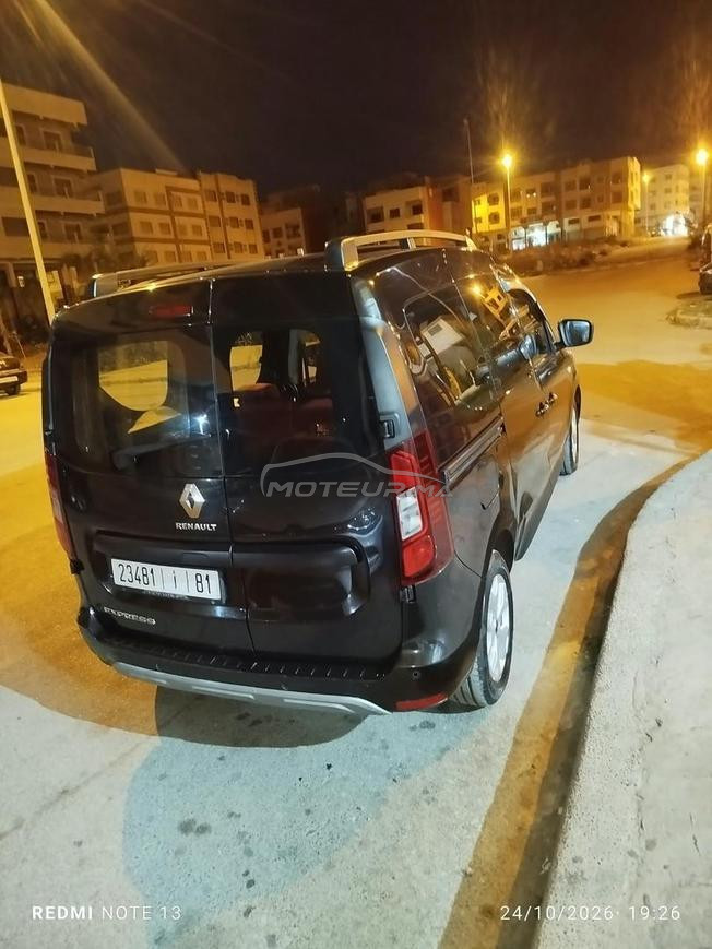 رينو إكسبريس ديزل يدوي 2022 في حد السوالم