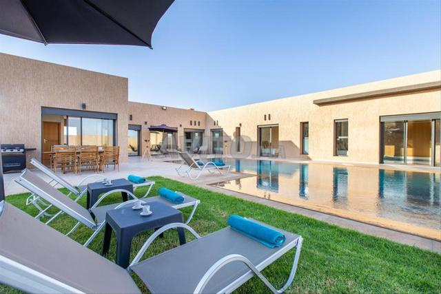 Location villa 3 chambres piscine chauffée - 2