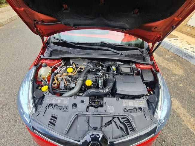 clio4 intense 