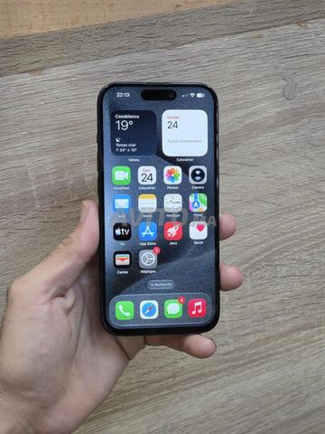 iPhone 15 Pro 256GB batterie 100% écran changé - 2