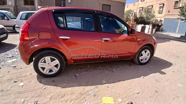 داسيا سنديرو موديل 2009