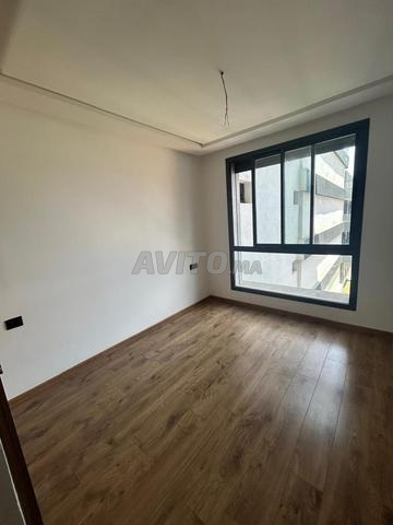 Bel Appartement vide, neuf, à louer - CFC - 2