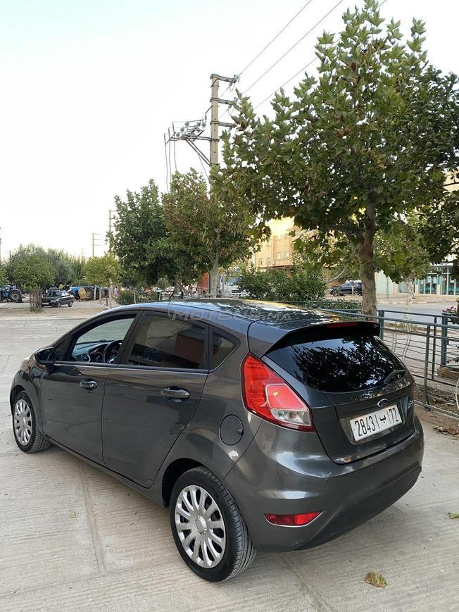 ford fiesta trand plus 2016