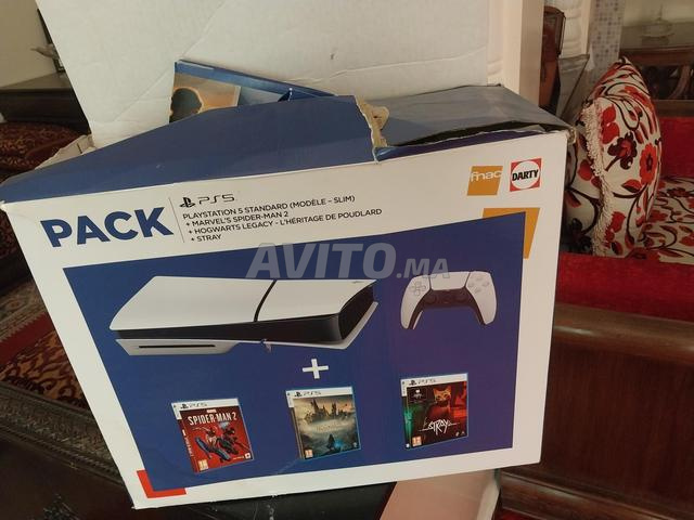PS5 Slim Standard 1To à vendre disponible à Meknès - 2