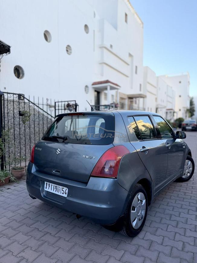 SUZUKI SWIFT ÉCONOMIQUE 