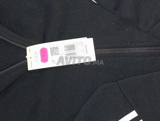 Survetement Adidas original neuf taille L - 2