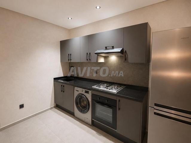Studio vide lumineux de 50 m² à Perla Bouskoura - 2