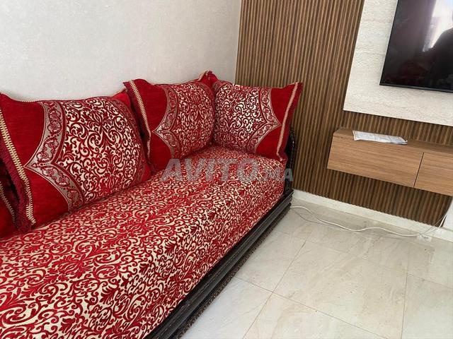 طلامط ومخدات محشوة، لا تزال جديدة - 2