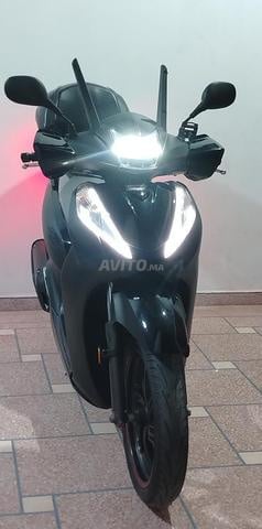 Honda sh 300 smart - 2