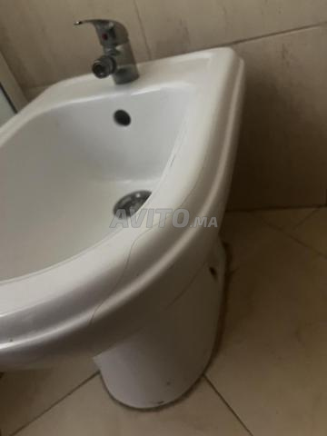 بيديه للحمام وبابان للدش - 2