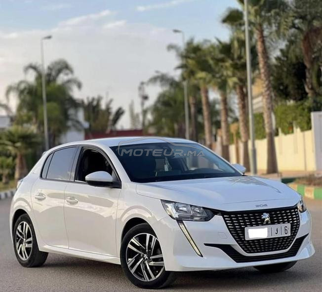 PEUGEOT 208 ALLURE SANS ADBLUE