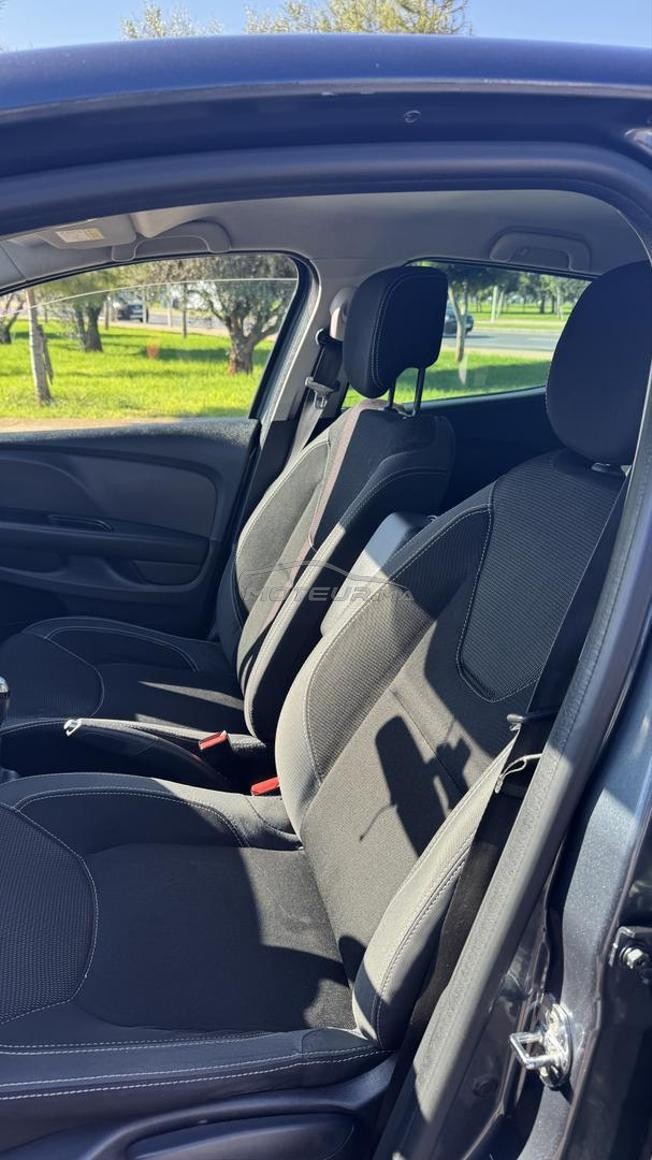Renault Clio 4 Diesel Manuelle 2019 à Salé