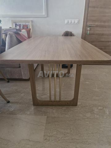 Table à vendre - 2