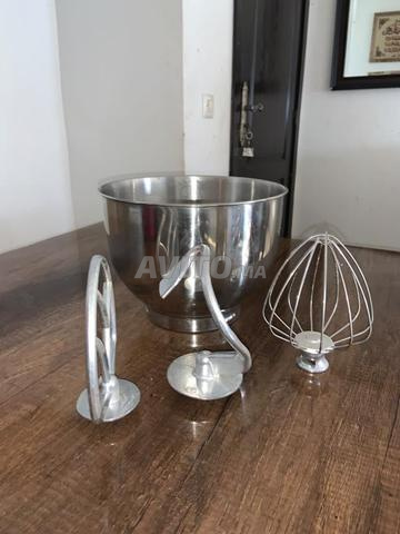 Pétrin 1300W avec accessoires occasion - 2