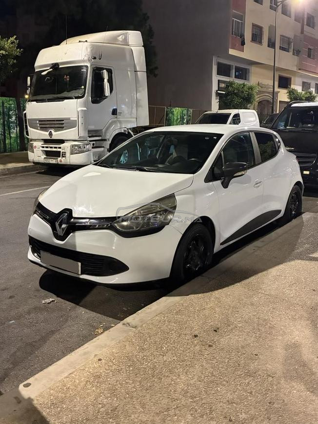 Clio 4 blanche modele 2015