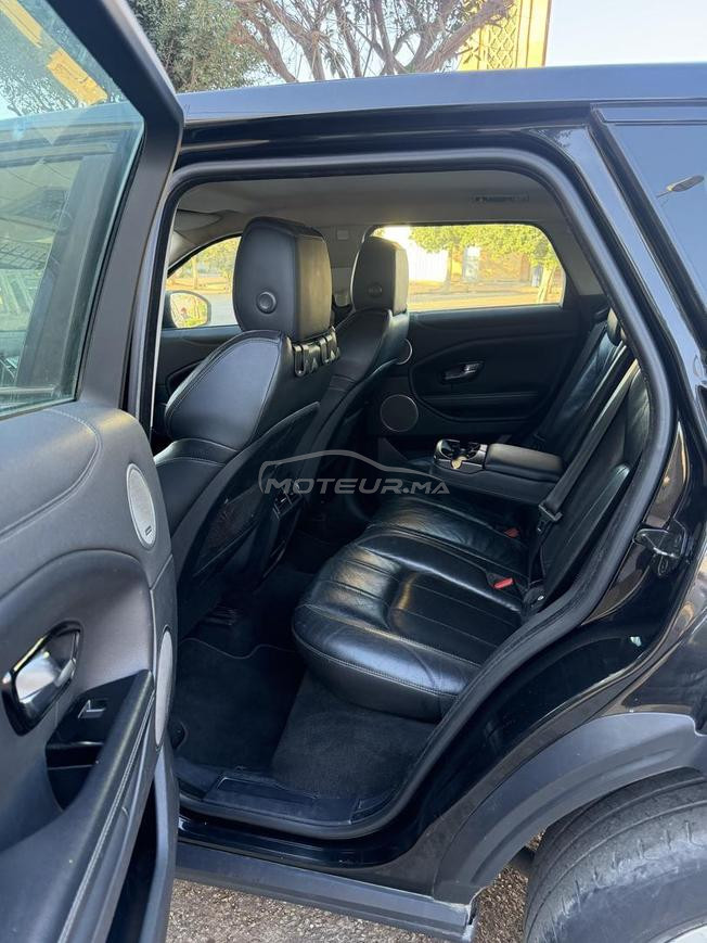 Range Rover évoque 